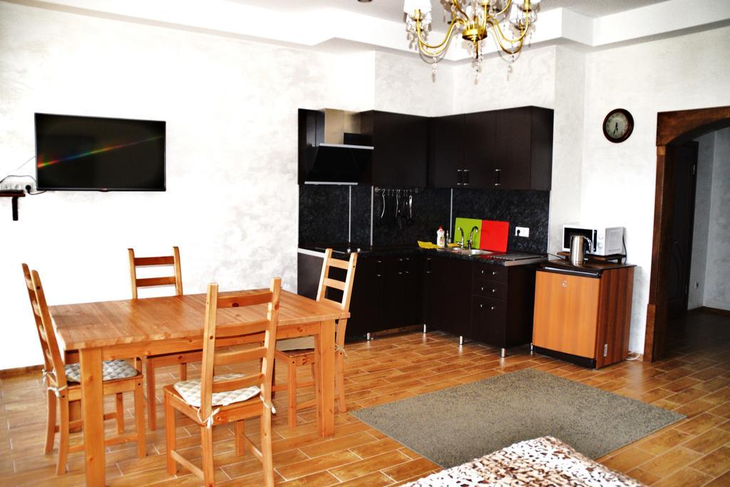 Apartment Vershina Dombay Phòng bức ảnh